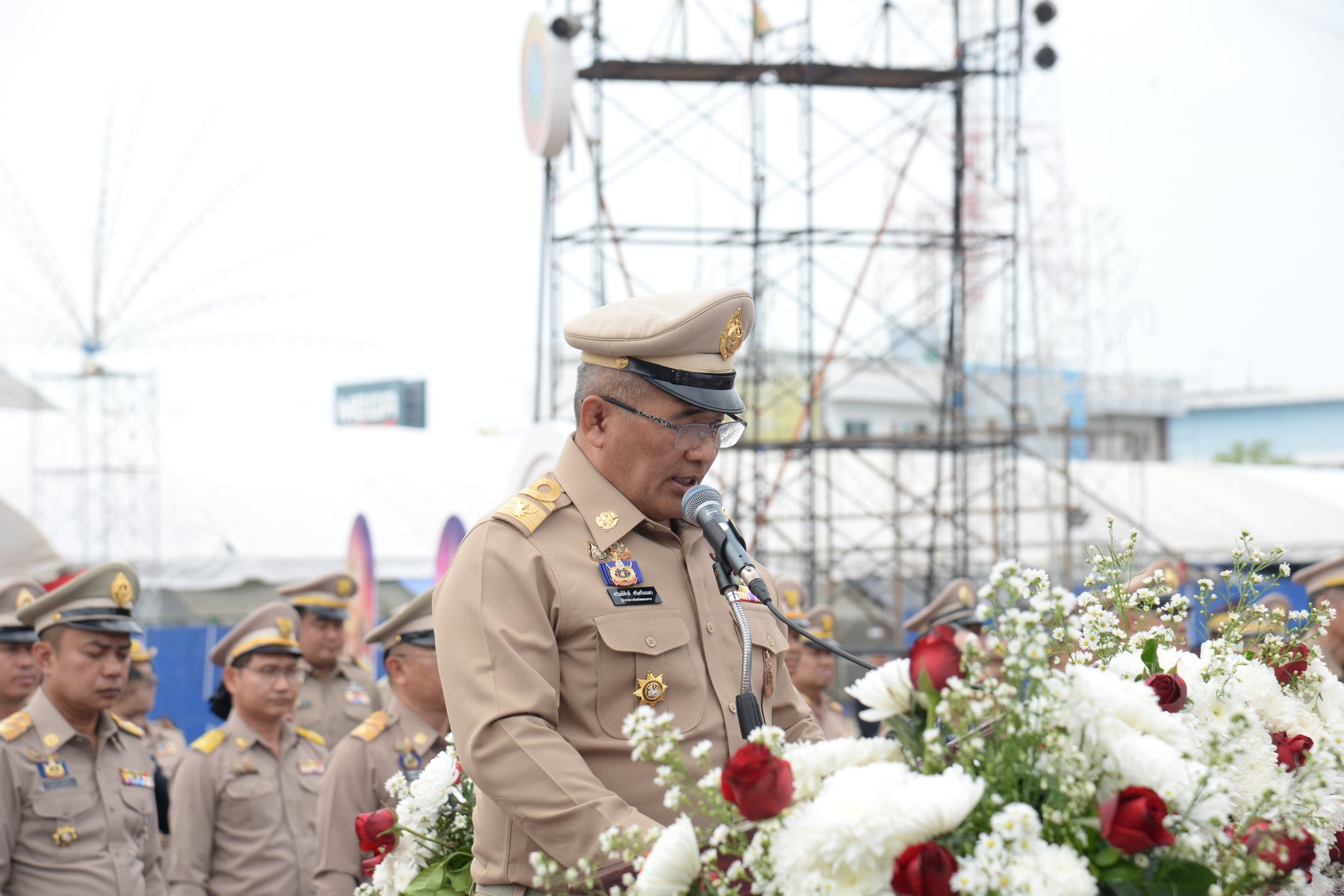 หนองคาย บวงสรวงและวางพวงมาลาอนุสาวรีย์ปราบฮ่อ