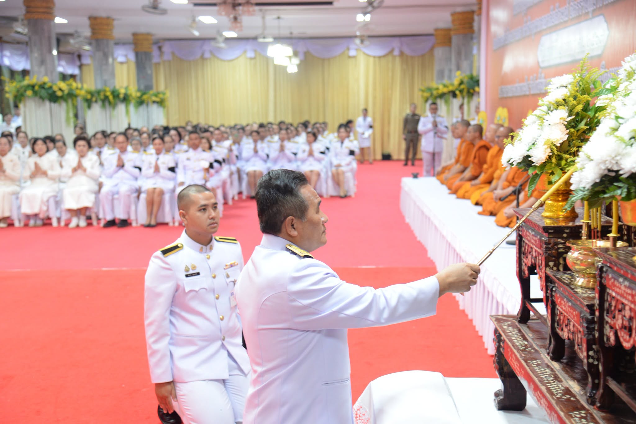 หนองคาย ทำบุญตักบาตรถวายพระราชกุศล
